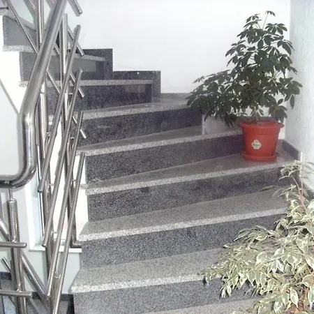 In Der Dritten Etage By Interhome Appartamento