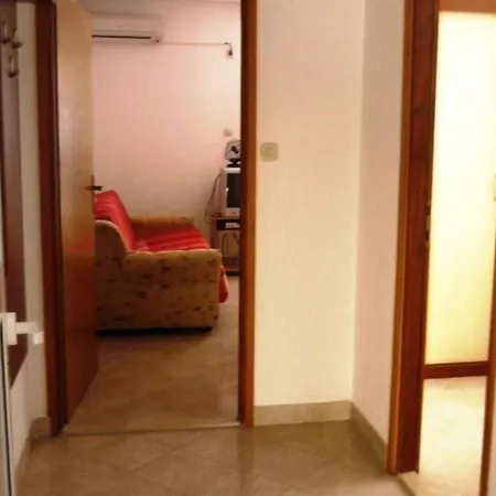 In Der Dritten Etage By Interhome Апартаменти